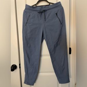 Athleta Trekkie North Joggers